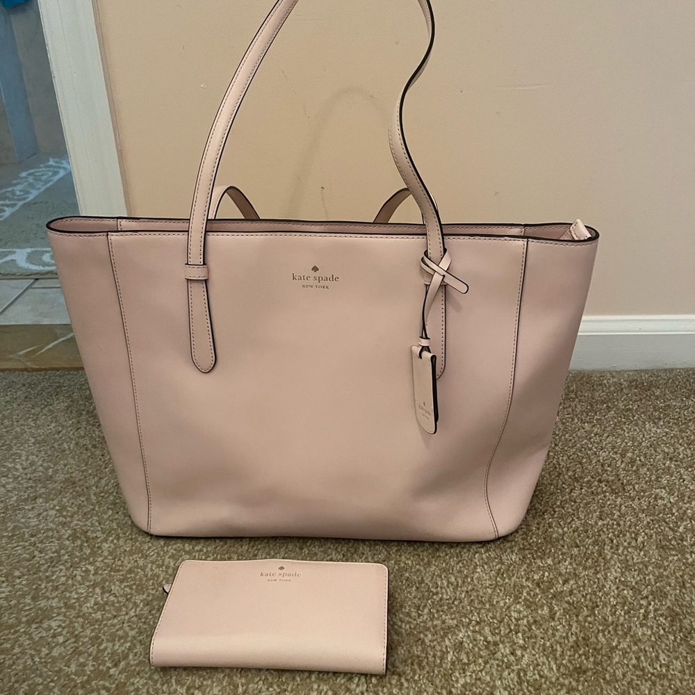 kate spade light  Pink Leather Tote with Matching Wallet